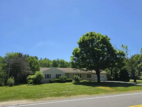 51 Eastern Avenue Rochester NH 03867