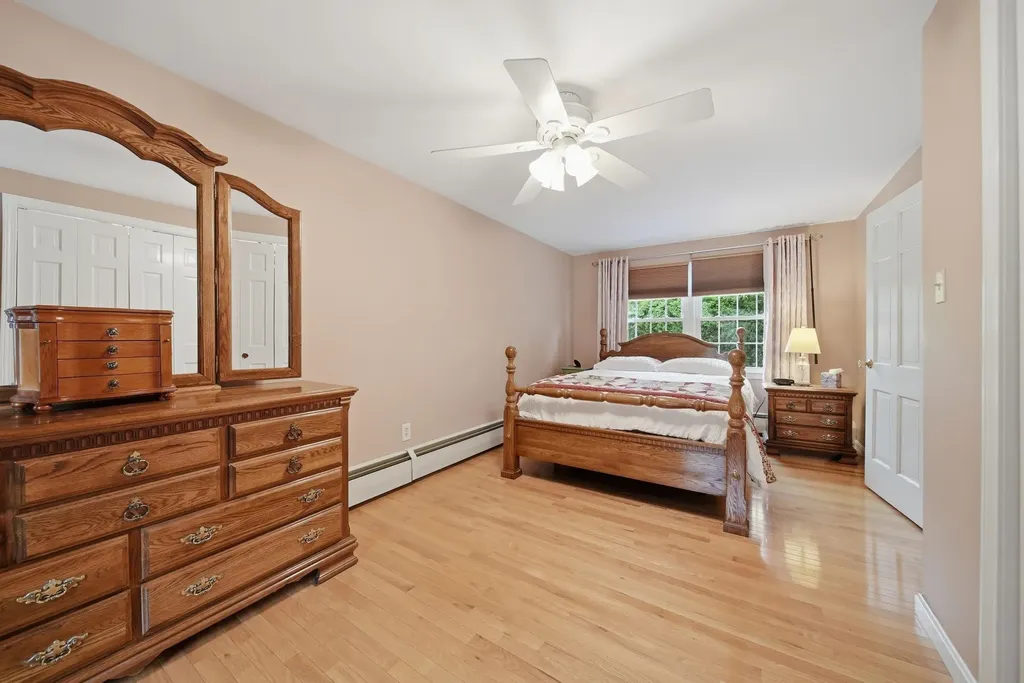 41 Nottingham Drive Nashua NH 03062