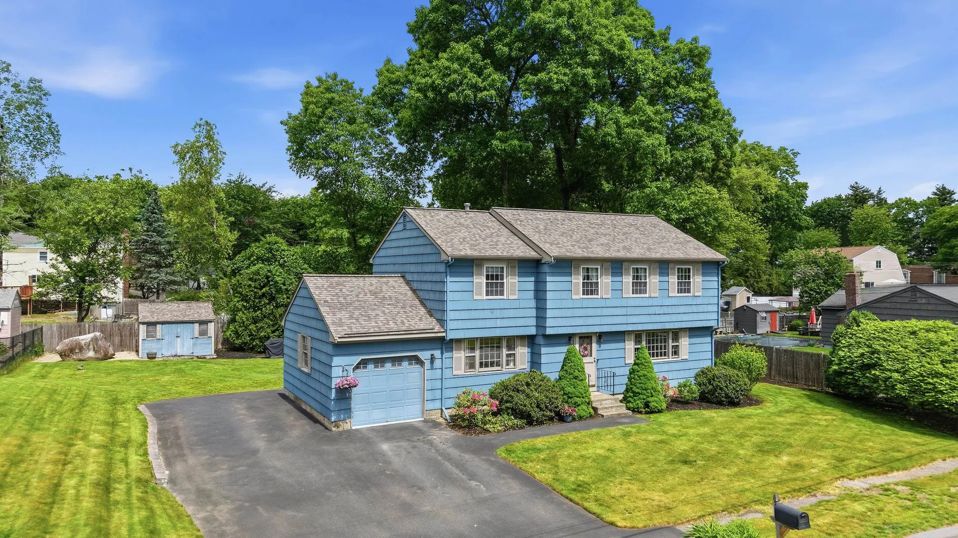 41 Nottingham Drive Nashua NH 03062