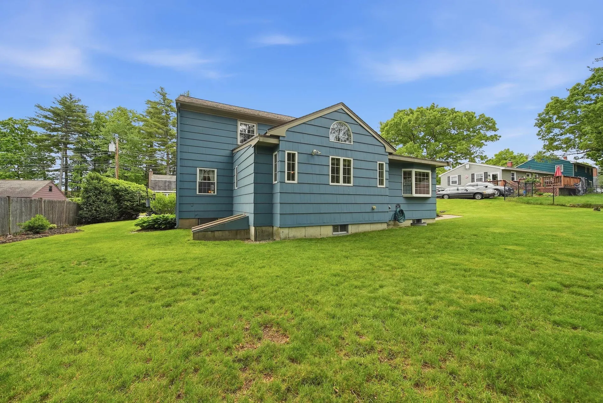 41 Nottingham Drive Nashua NH 03062