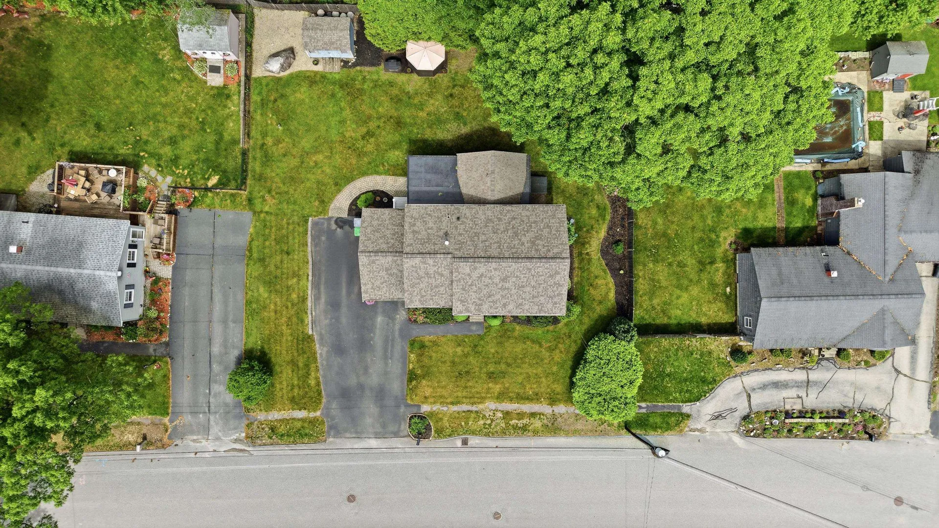 41 Nottingham Drive Nashua NH 03062