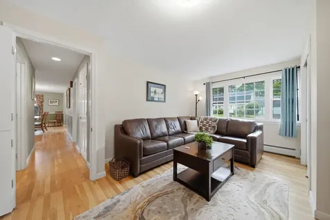 41 Nottingham Drive Nashua NH 03062