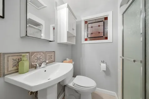 41 Nottingham Drive Nashua NH 03062