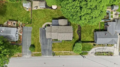 41 Nottingham Drive Nashua NH 03062