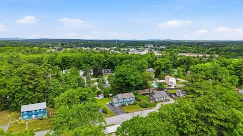 41 Nottingham Drive Nashua NH 03062