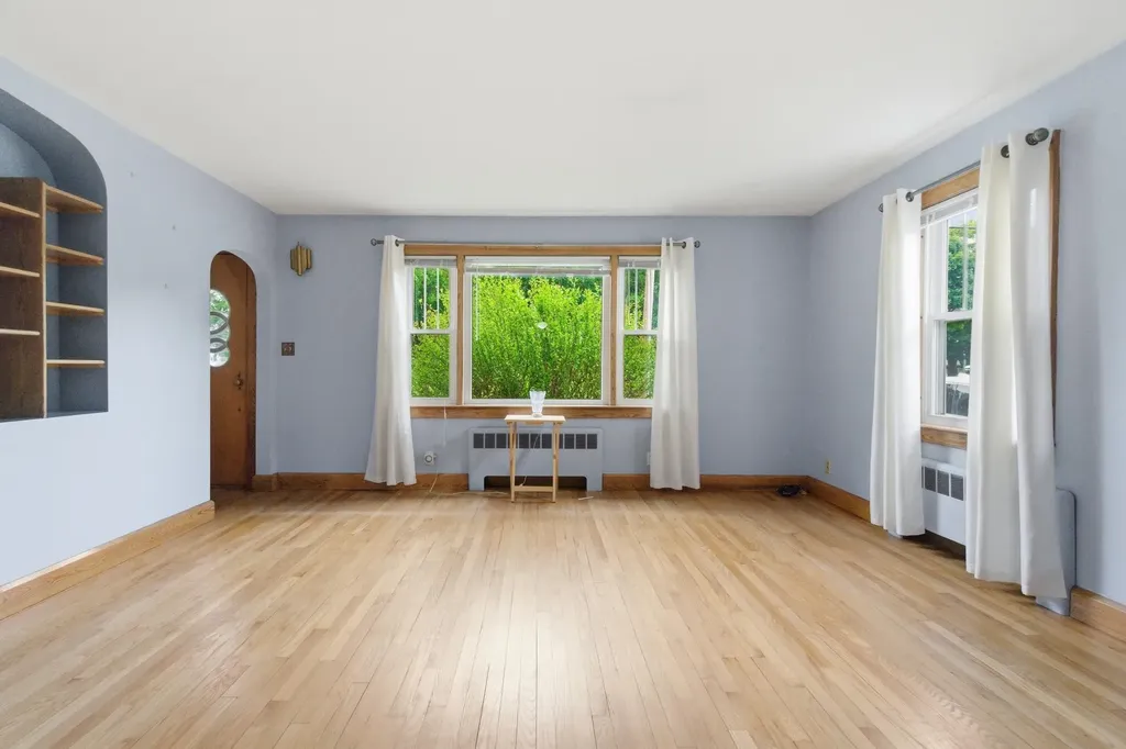 46 Marshall Street Nashua NH 03060