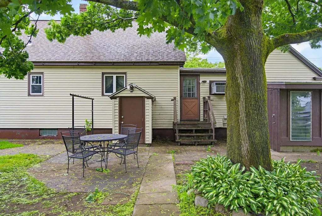 46 Marshall Street Nashua NH 03060