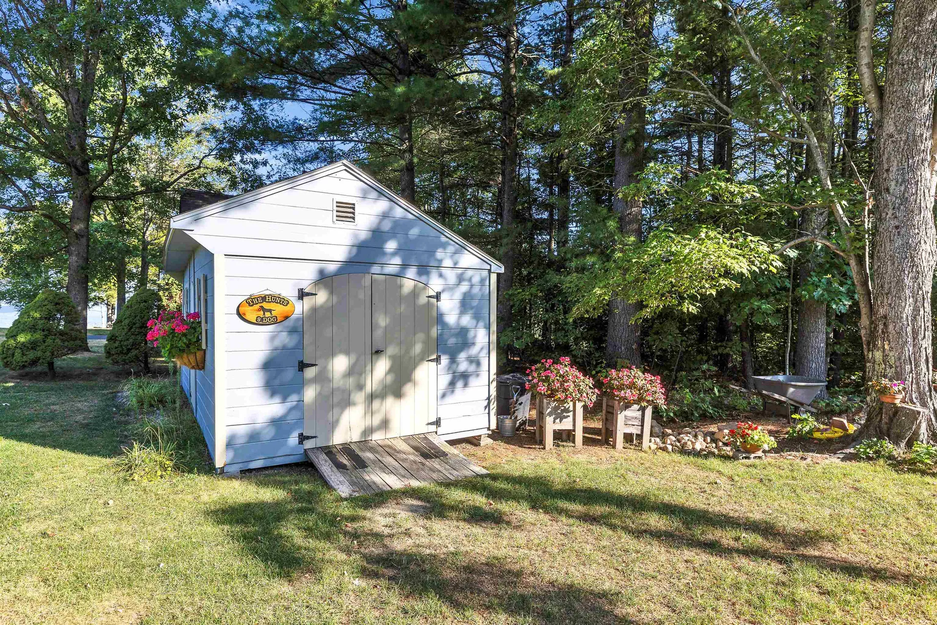 9 Audley Divide Bow NH 03304