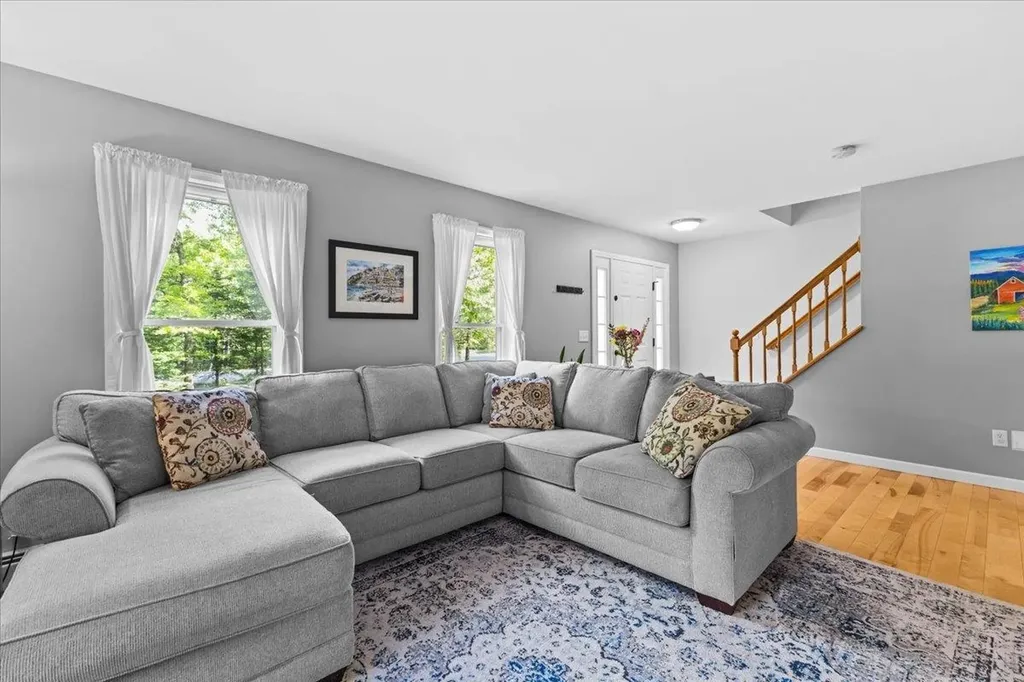 4 Greenbriar Drive Essex VT 05452