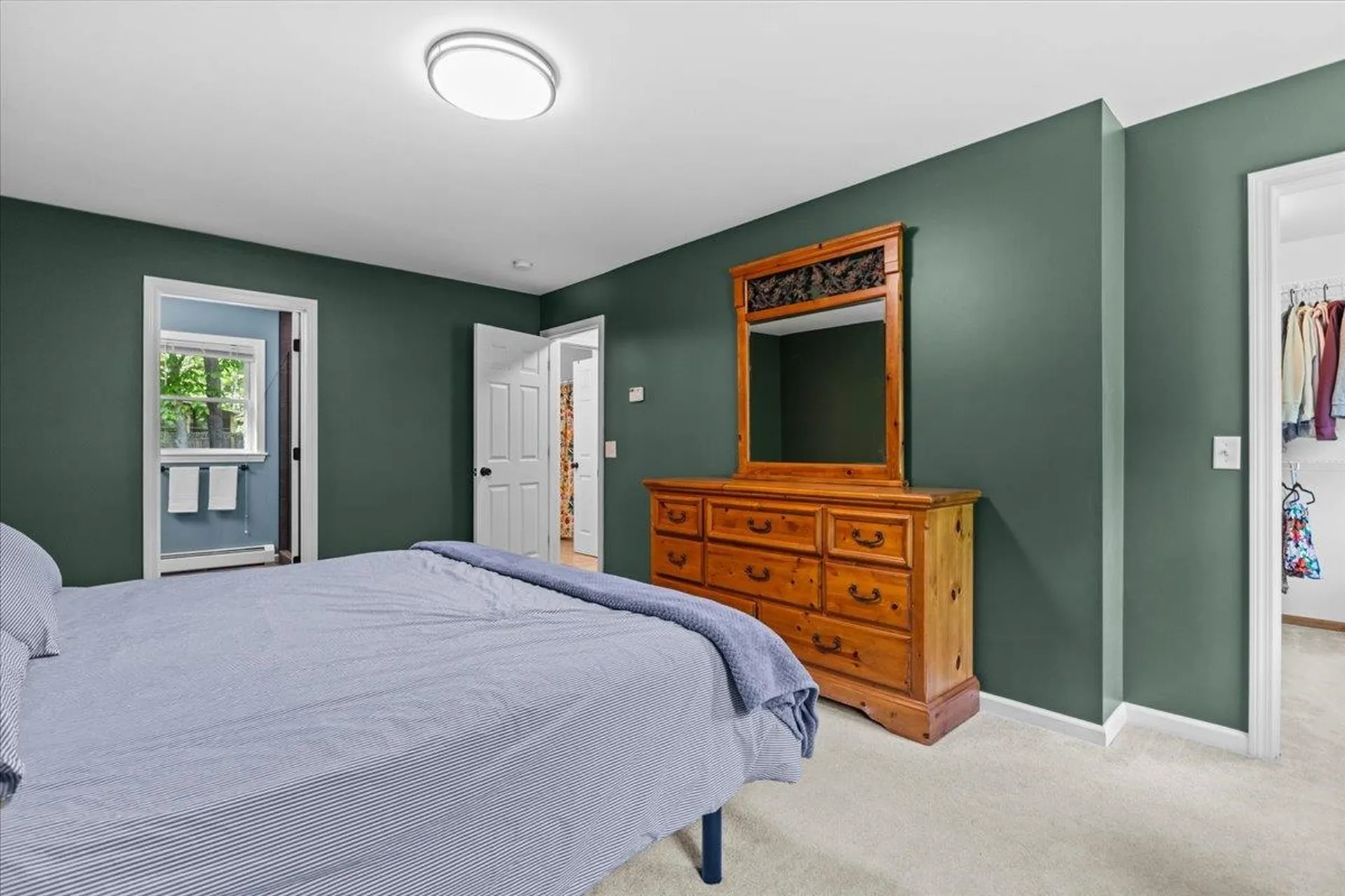 4 Greenbriar Drive Essex VT 05452