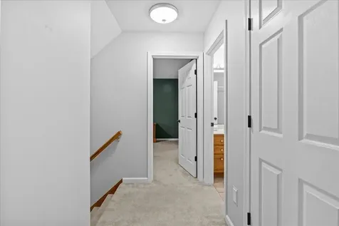 4 Greenbriar Drive Essex VT 05452