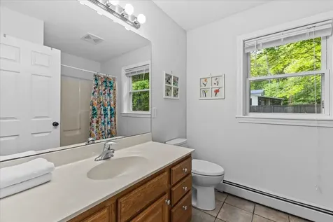 4 Greenbriar Drive Essex VT 05452