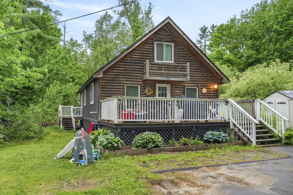 20 Sunrise Place Hillsborough NH 03244