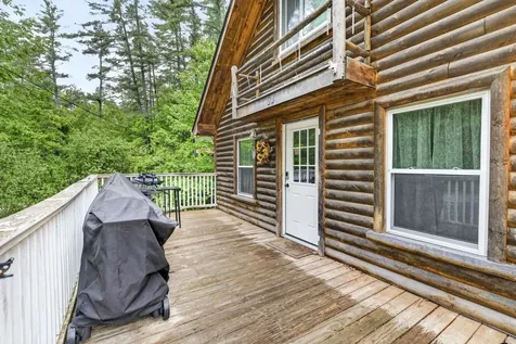 20 Sunrise Place Hillsborough NH 03244