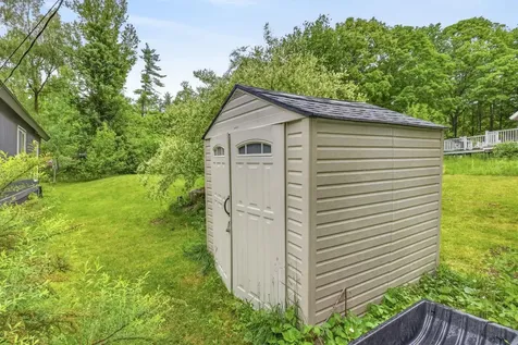 20 Sunrise Place Hillsborough NH 03244