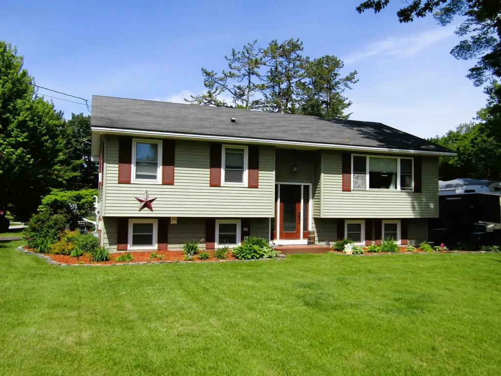 31 Stearns Court Swanton VT 05488
