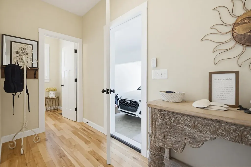 52 Calla Road Londonderry NH 03053