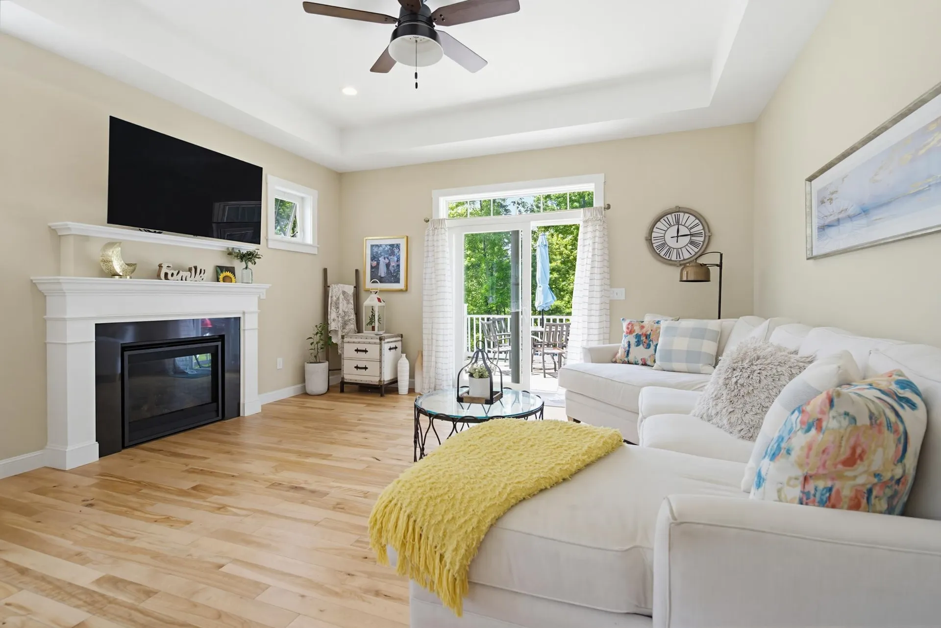 52 Calla Road Londonderry NH 03053