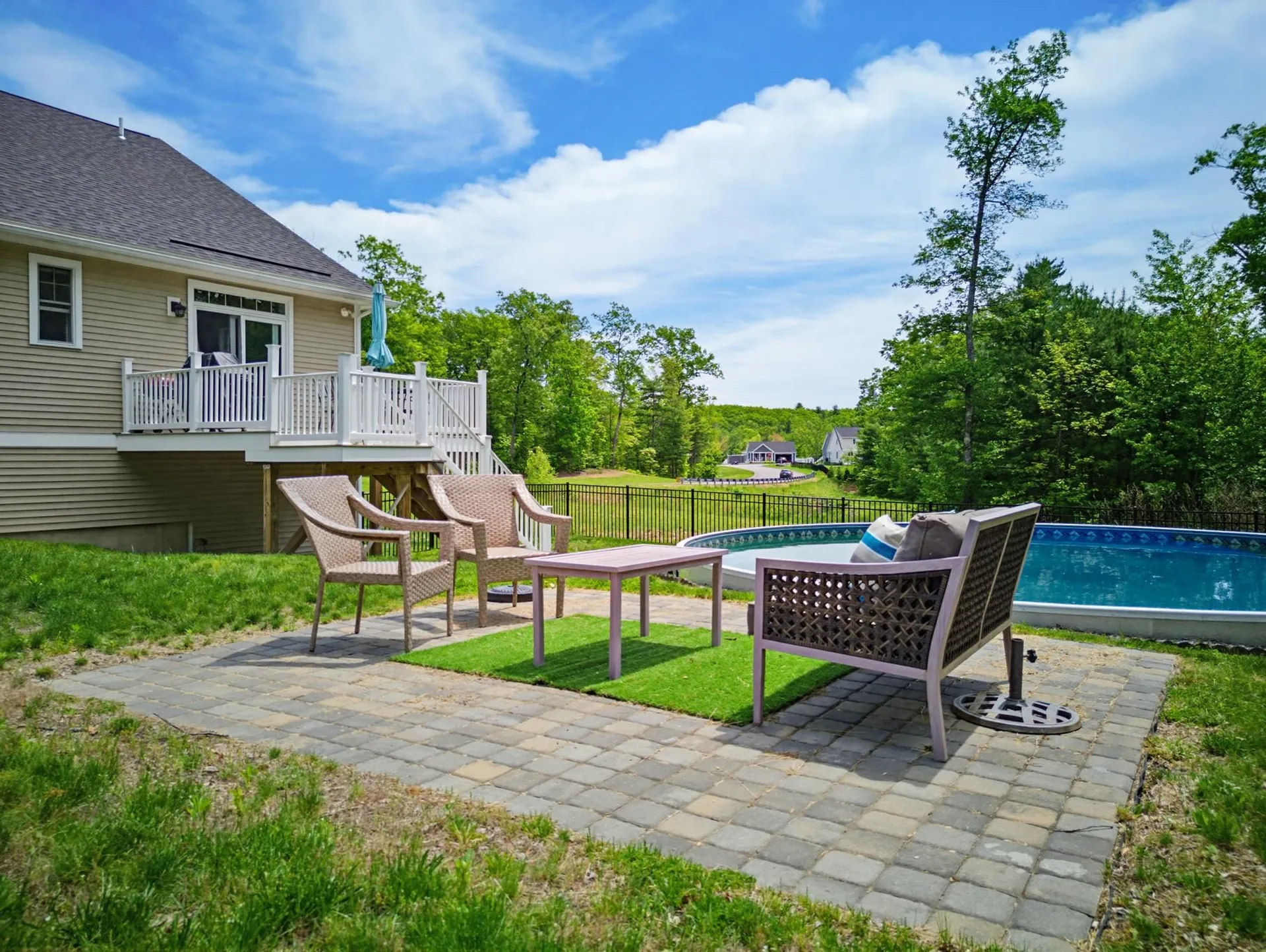52 Calla Road Londonderry NH 03053