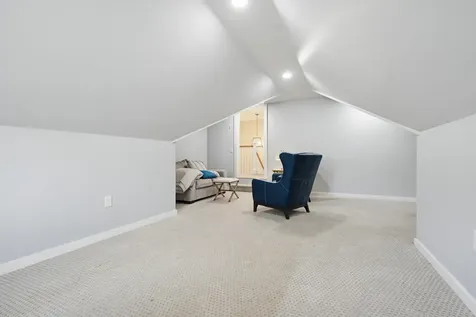 52 Calla Road Londonderry NH 03053