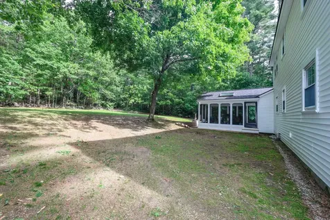 9 Northfield Road Amherst NH 03031