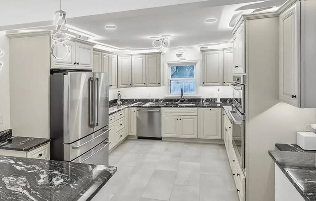 44 Sherwood Meadows Pembroke NH 03275