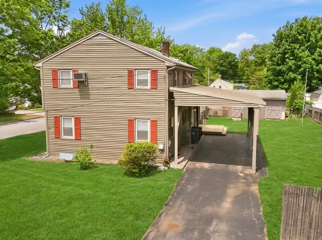 44 Sherwood Meadows Drive Pembroke NH 03275