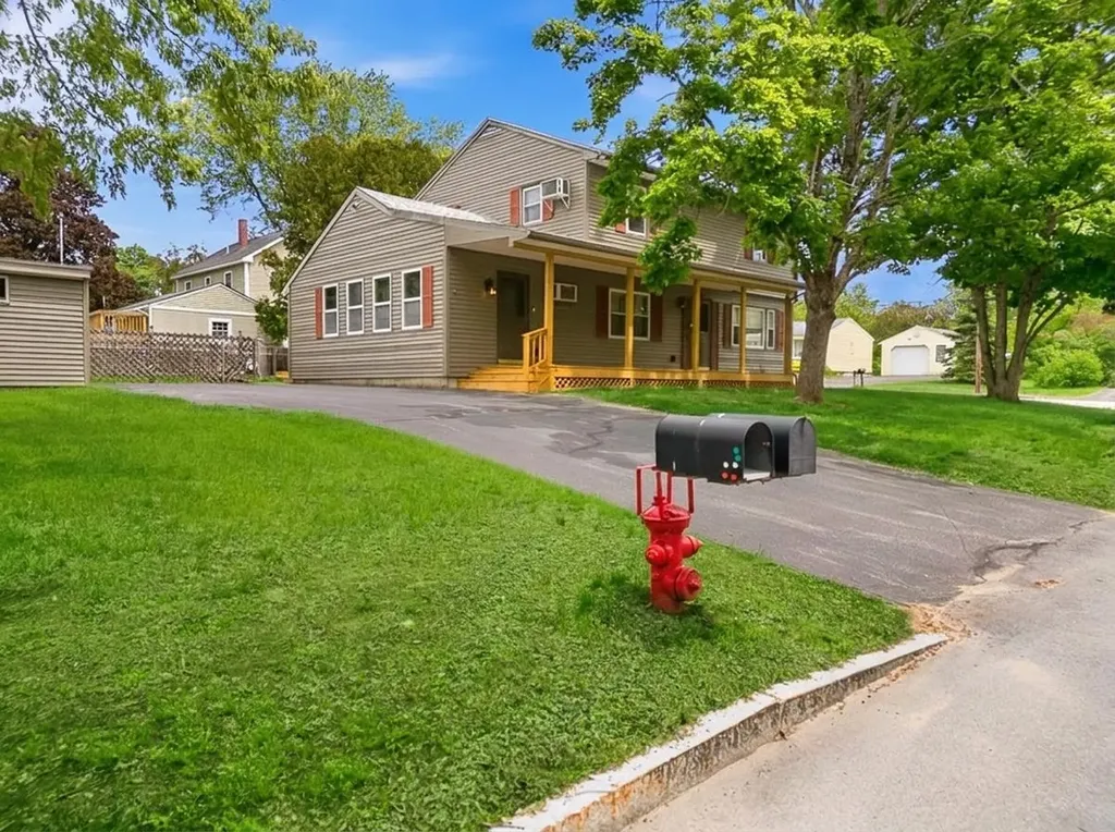 44 Sherwood Meadows Drive Pembroke NH 03275