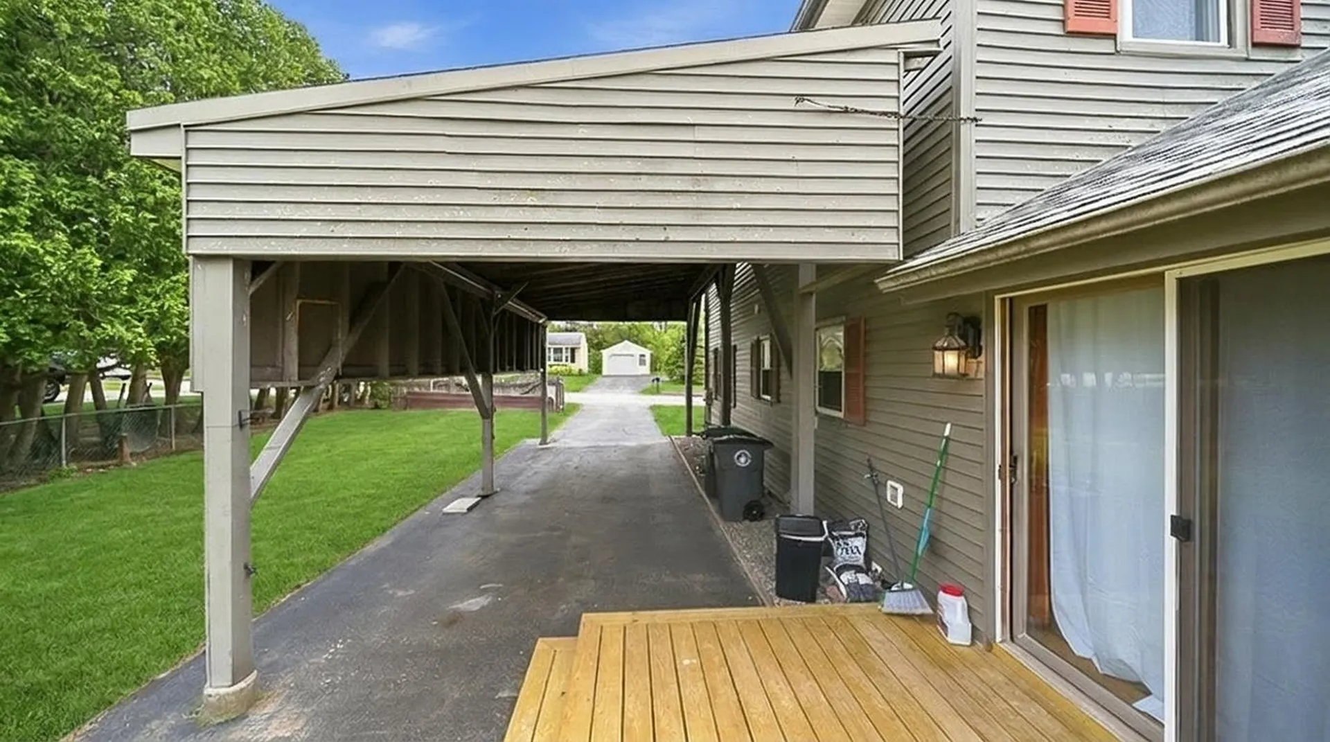 44 Sherwood Meadows Drive Pembroke NH 03275