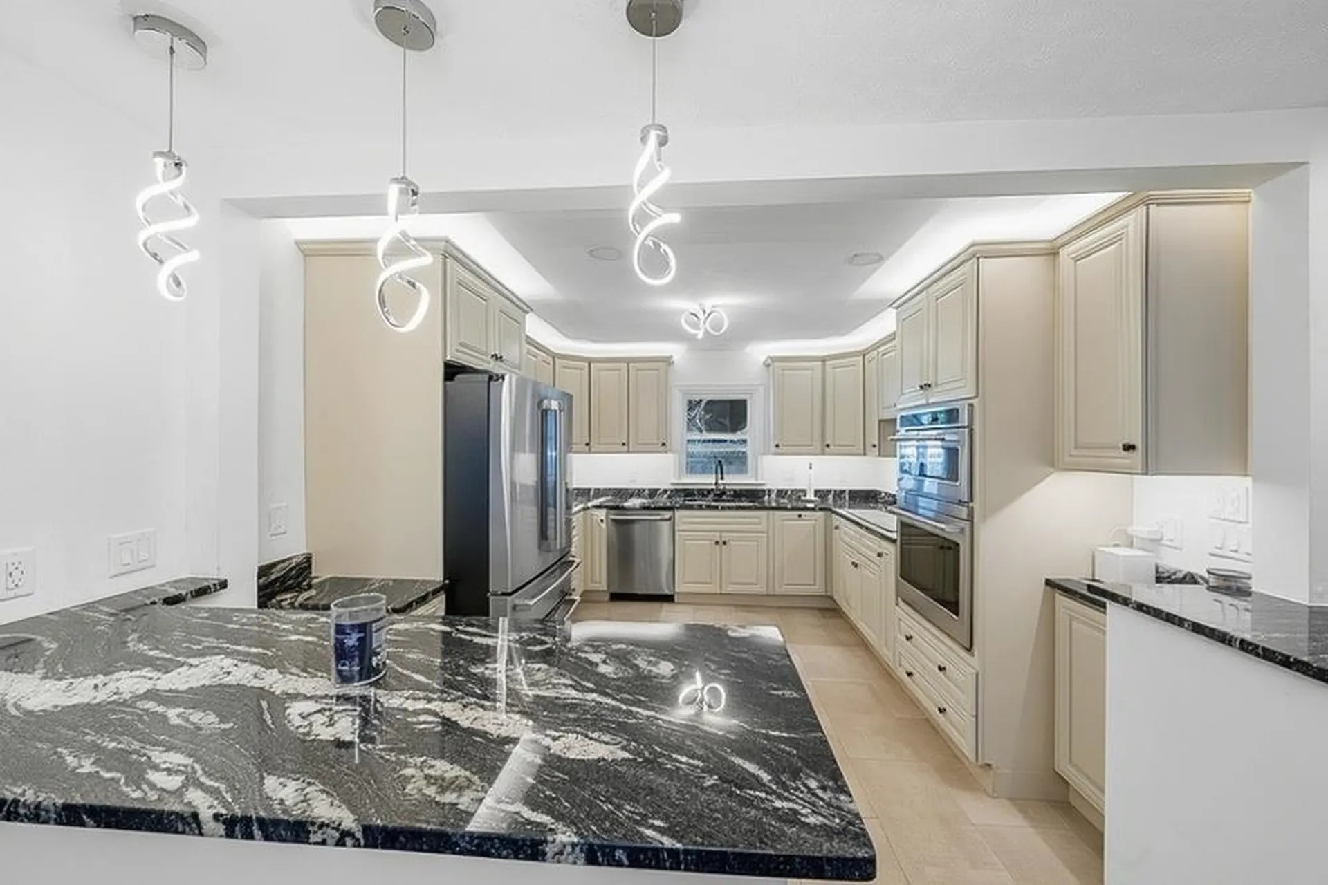 44 Sherwood Meadows Pembroke NH 03275