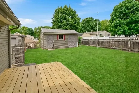 44 Sherwood Meadows Pembroke NH 03275