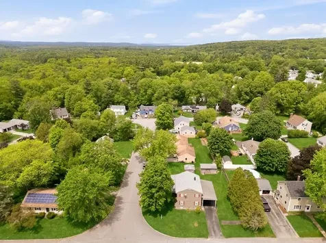 44 Sherwood Meadows Drive Pembroke NH 03275