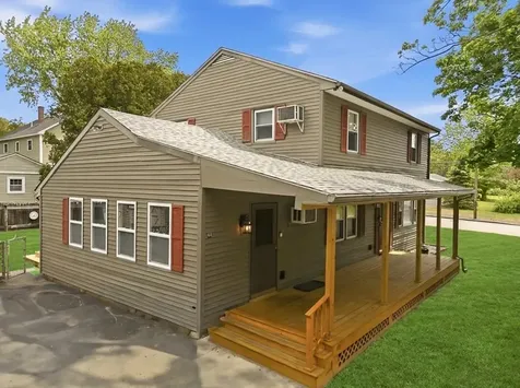 44 Sherwood Meadows Drive Pembroke NH 03275