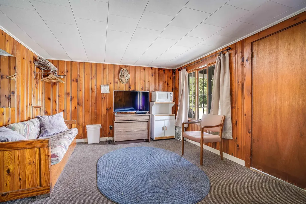 626 West Main Street Hillsborough NH 03244