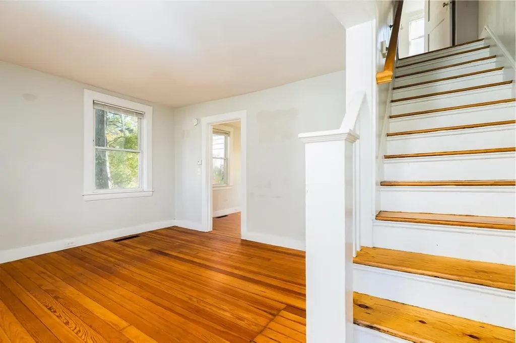 23 Concord Way Portsmouth NH 03801