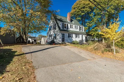 23 Concord Way Portsmouth NH 03801