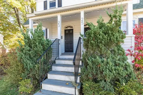 23 Concord Way Portsmouth NH 03801