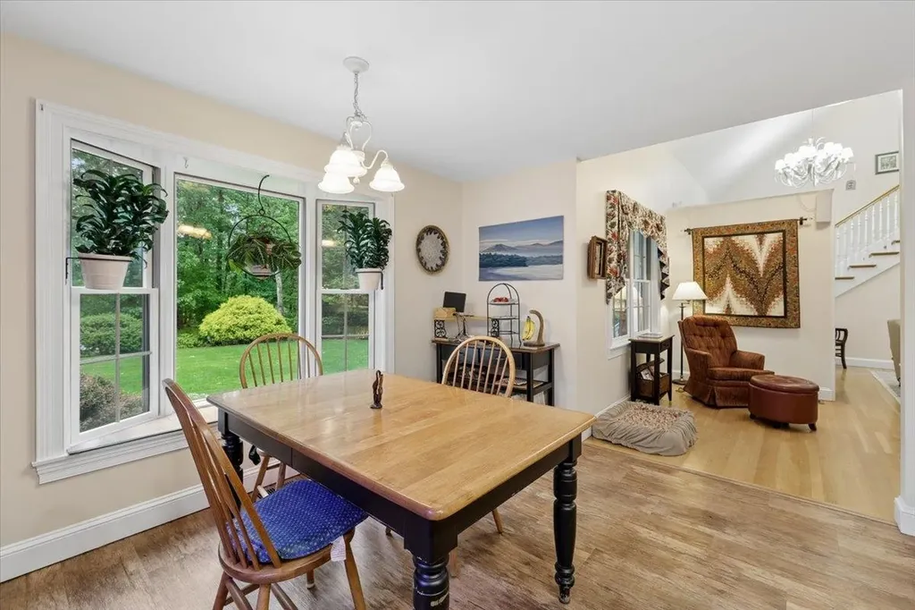 6 Acacia Street Merrimack NH 03054
