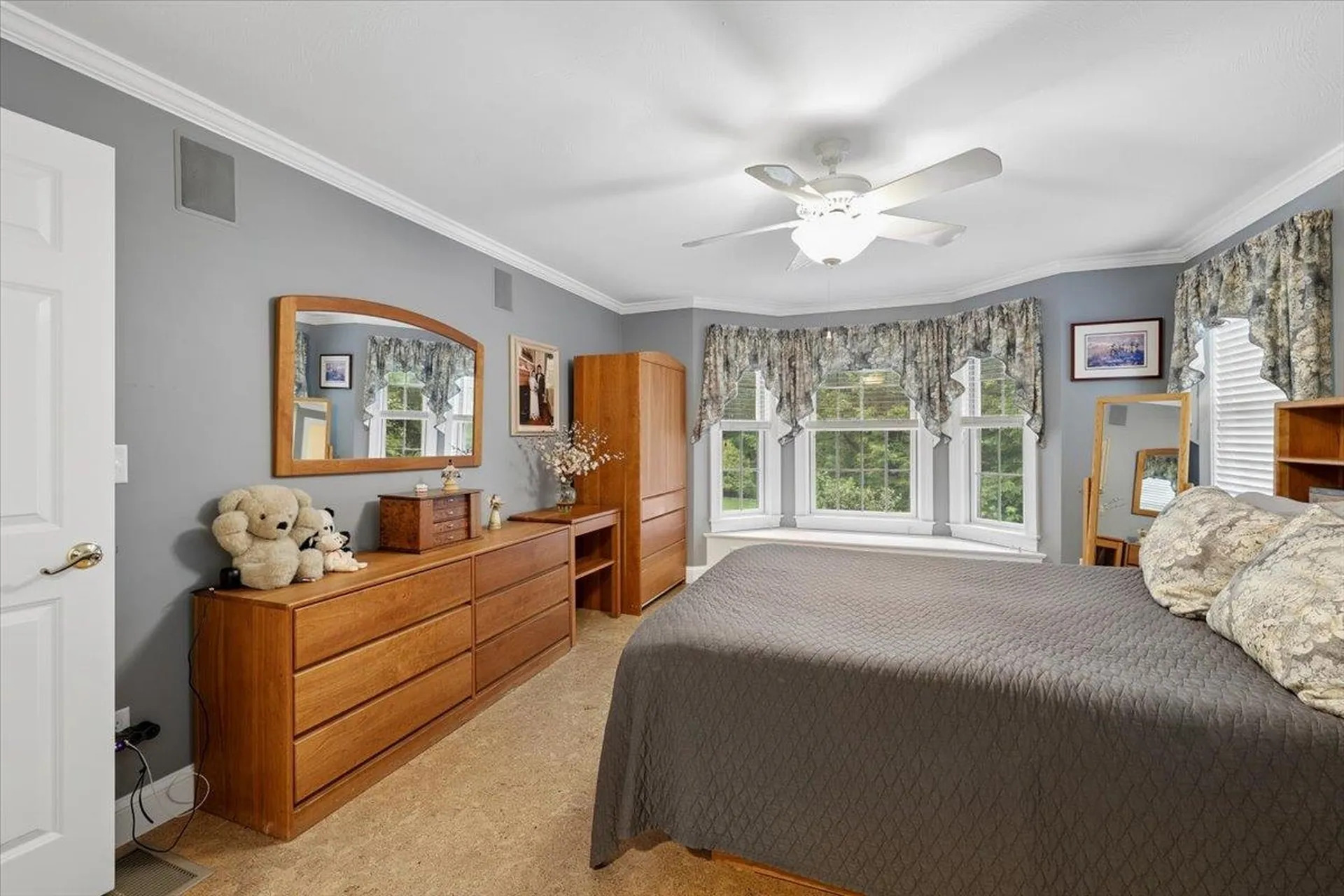 6 Acacia Street Merrimack NH 03054