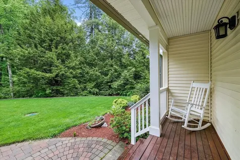 6 Acacia Street Merrimack NH 03054