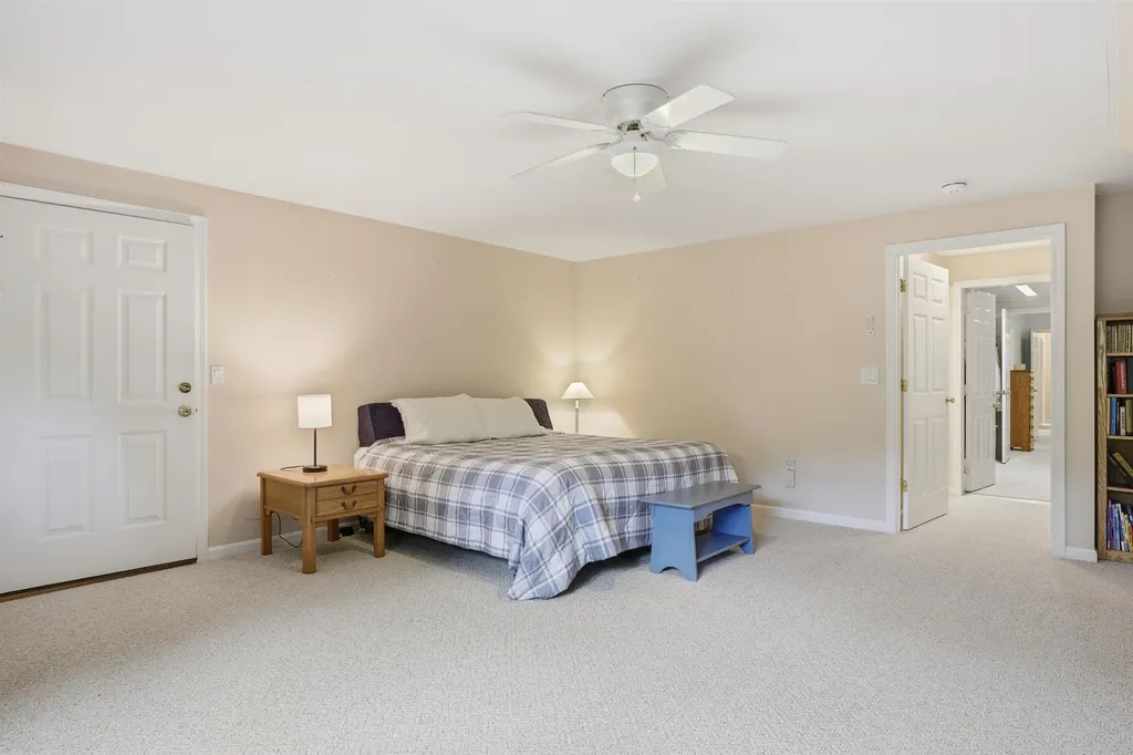 6 Klara Drive Merrimack NH 03054