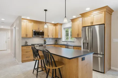 6 Klara Drive Merrimack NH 03054