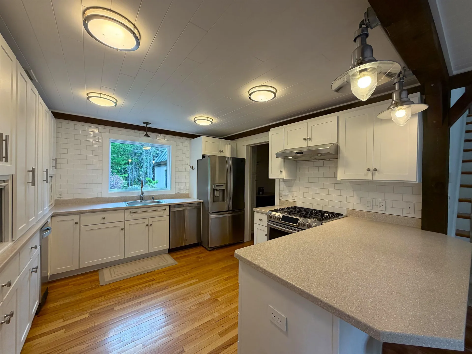 28 Wildwood Drive Grantham NH 03753