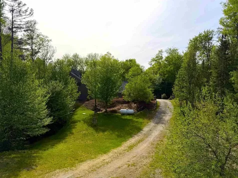 28 Wildwood Drive Grantham NH 03753