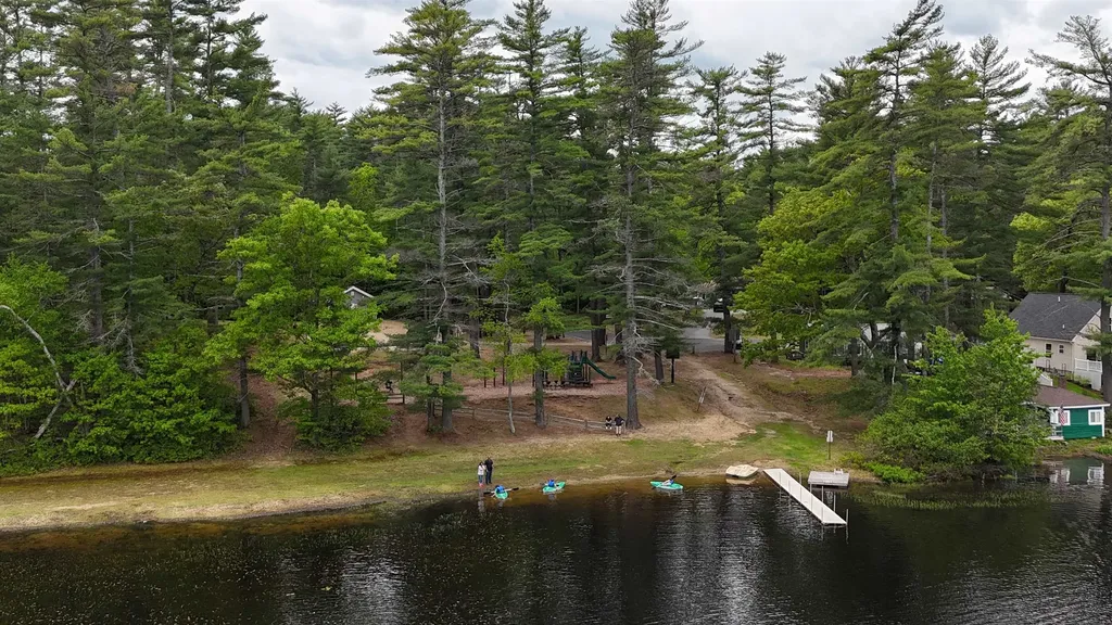 14 Glines Park Road Northfield NH 03276