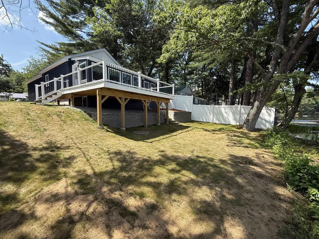 14 Glines Park Road Northfield NH 03276