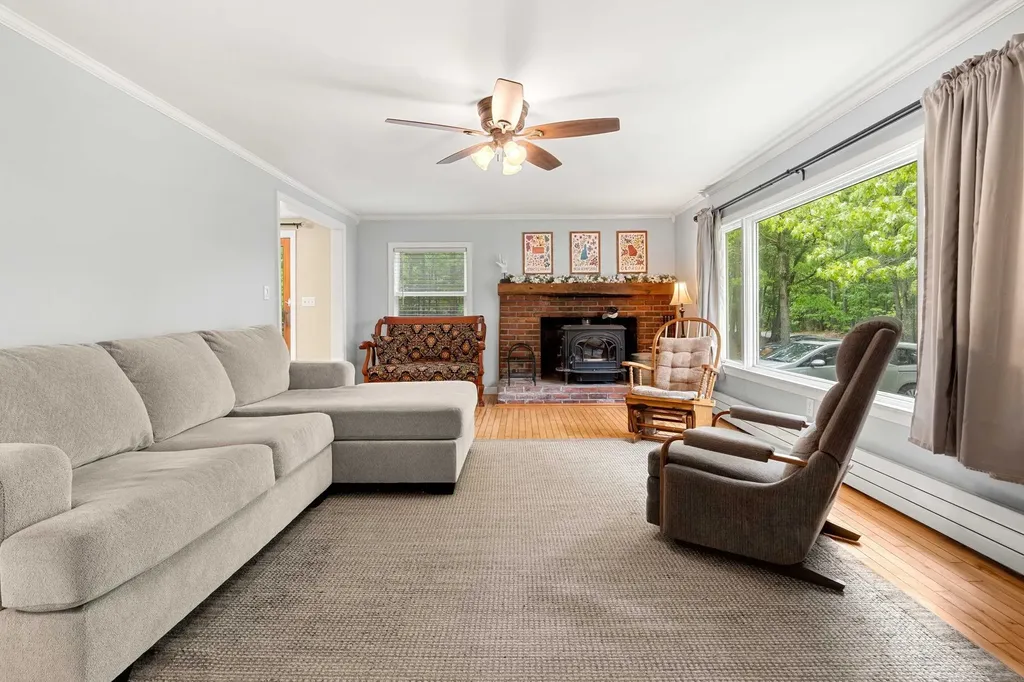 52 Pinkham Road Lee NH 03861