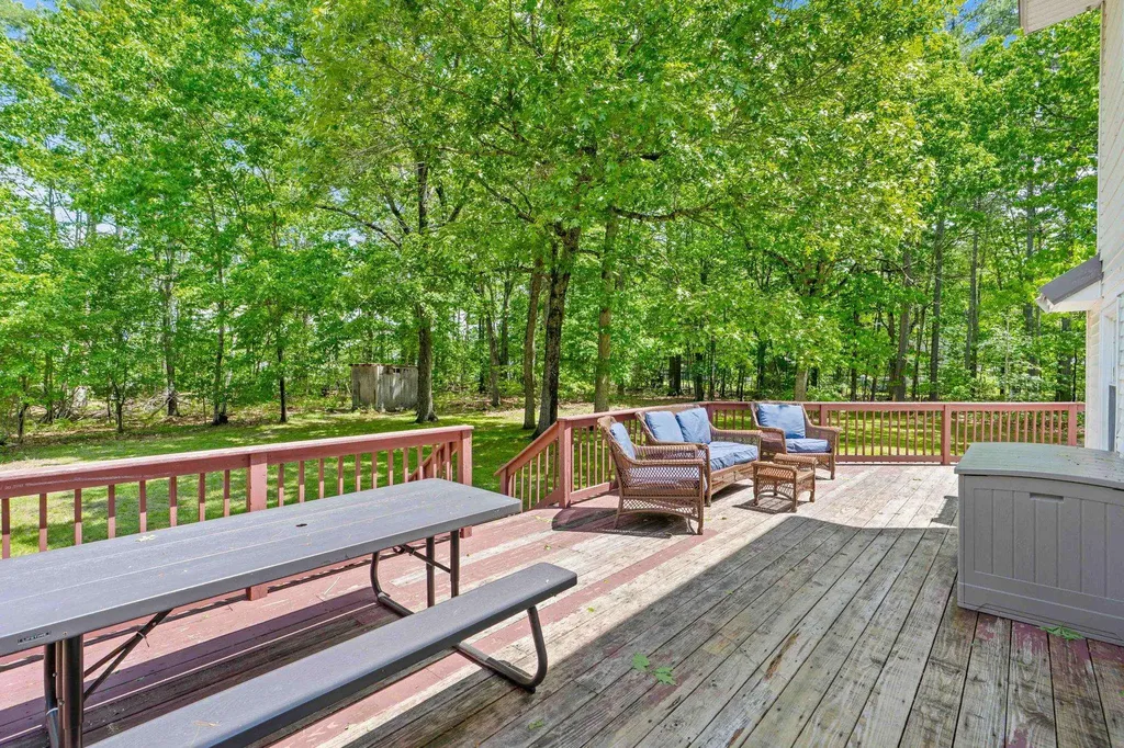 52 Pinkham Road Lee NH 03861