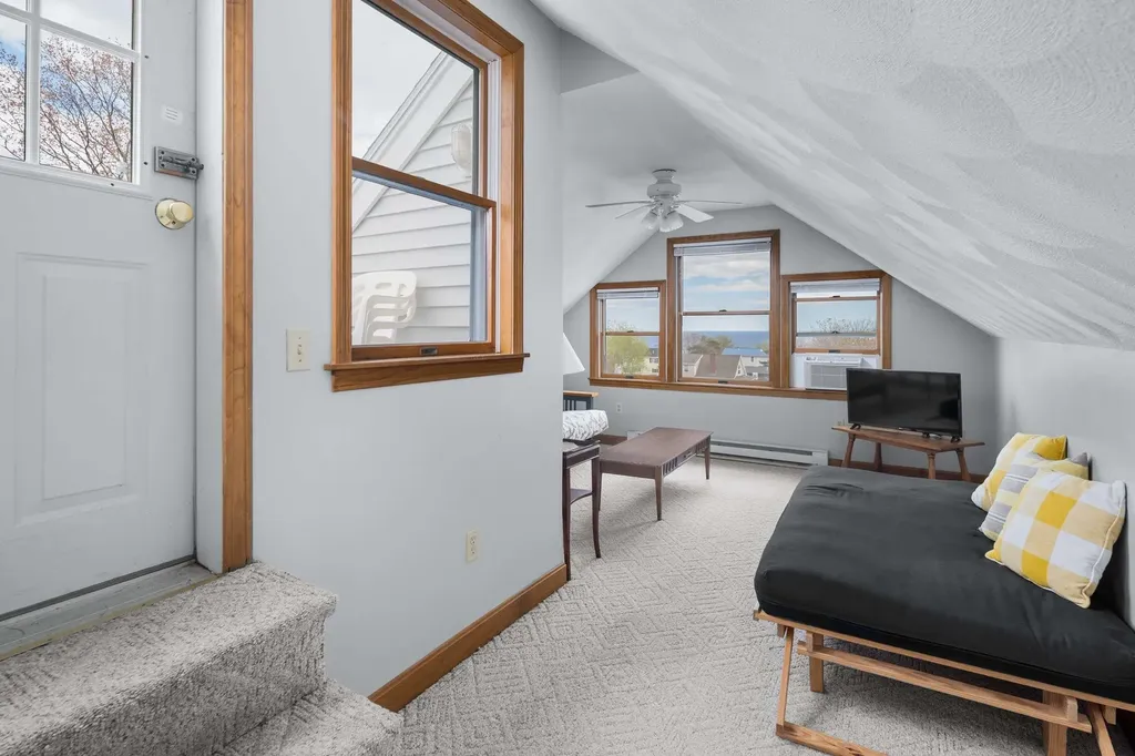 31 Highland Avenue York ME 03909
