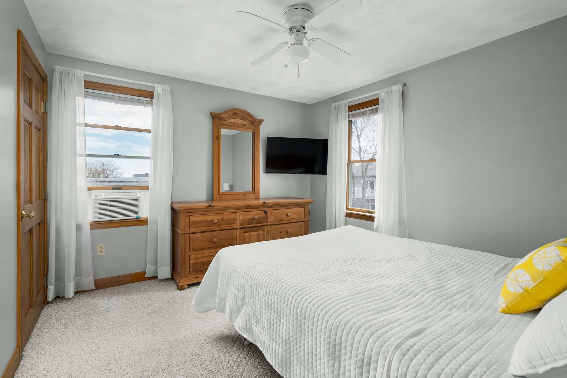 31 Highland Avenue York ME 03909